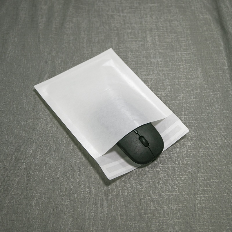 أكياس الورق الزجاجية المعاد تدويرها